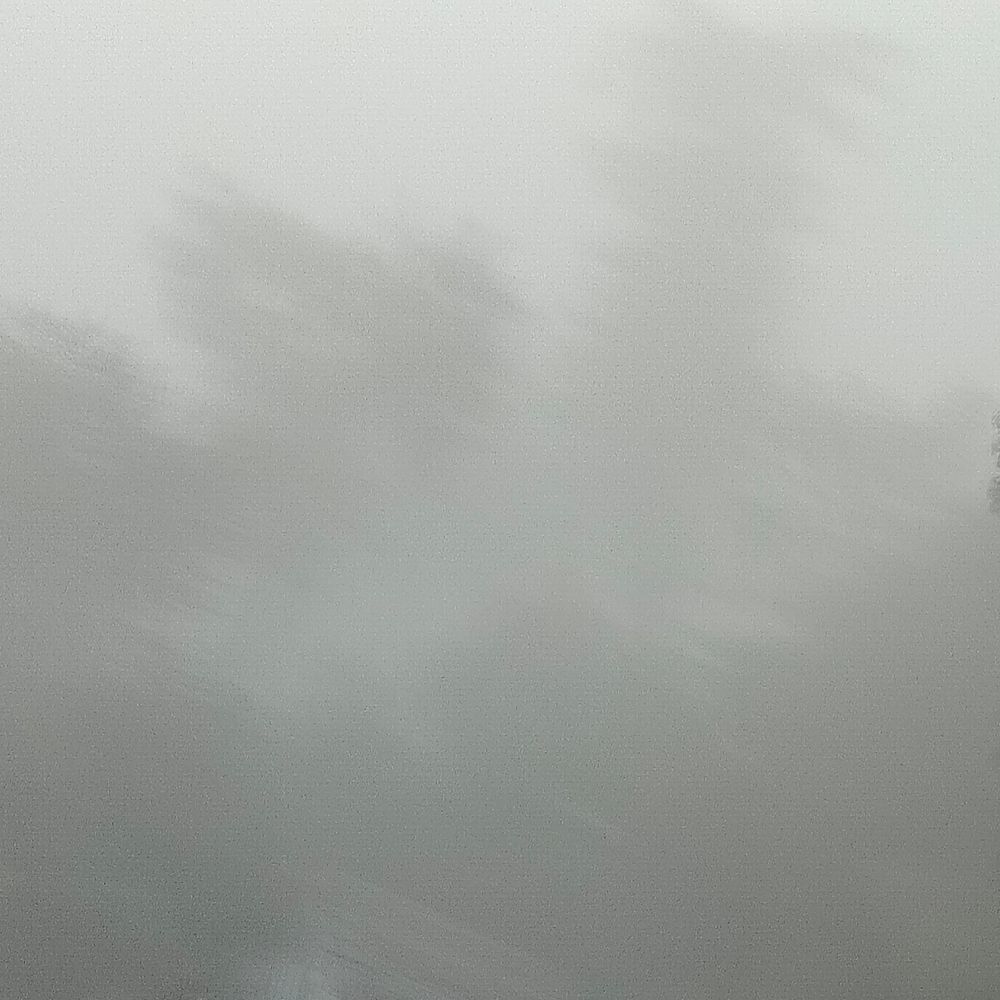 चौथम में घना कोहरा और कड़ाके की ठंड:जनजीवन प्रभावित, अलाव के सहारे लोग