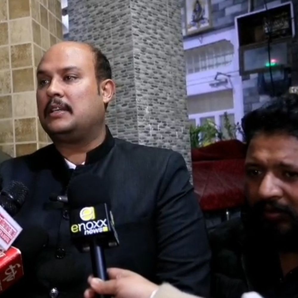 मंत्री गोमा ने पल्लवी के परिजनों से की मुलाकात:  छात्रा की मौत का मामला, न्याय का दिलाया भरोसा, जांच के आदेश – Dharamshala News