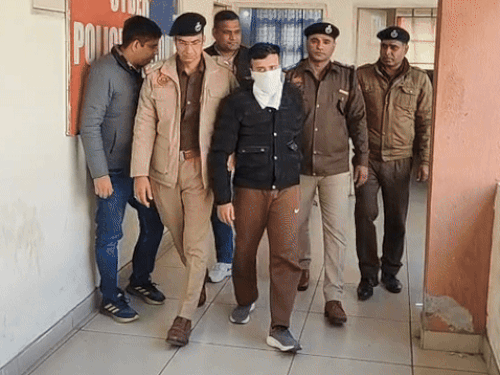 कुरुक्षेत्र में ऑनलाइन सट्‌टा- 2 गिरफ्तार:  वेबसाइट-ऐप से धोखाधड़ी का खेल, अधिक कमाई का झांसा देकर फंसाते थे – Kurukshetra News