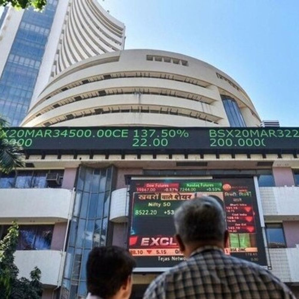 सेंसेक्स 322 अंक गिरकर 85,439 पर बंद:निफ्टी भी 78 अंक गिरा; IT सेक्टर के शेयर्स में सबसे ज्यादा गिरावट