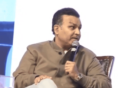 सहवाग बोले-शोएब अख्तर को बहस पर बल्ले से दिया जवाब:कहा- 21 साल पुराना डायलॉग 'बाप बाप होता है, बेटा...' आज भी इंडिया-पाकिस्तान मैच में फेमस