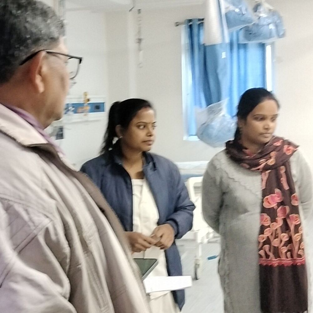 खगड़िया सीएस ने गोगरी अस्पताल का निरीक्षण किया:स्वास्थ्य सेवाओं की समीक्षा की, कई निर्देश दिए