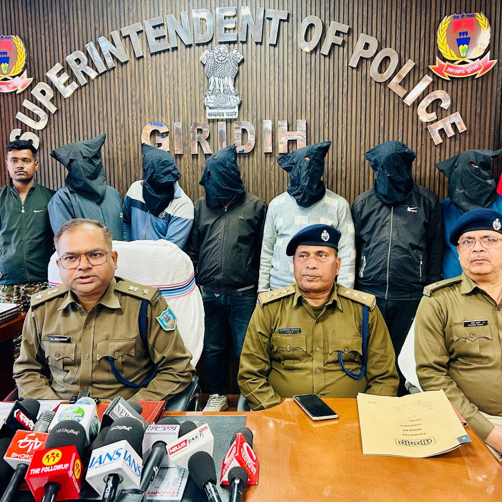 ​​​​​​​जमीन विवाद में फायरिंग, सात आरोपी गिरफ्तार:  गिरिडीह पुलिस ने देशी पिस्टल, 23 जिंदा कारतूस और घटना में प्रयुक्त वाहन भी किया बरामद – Giridih News