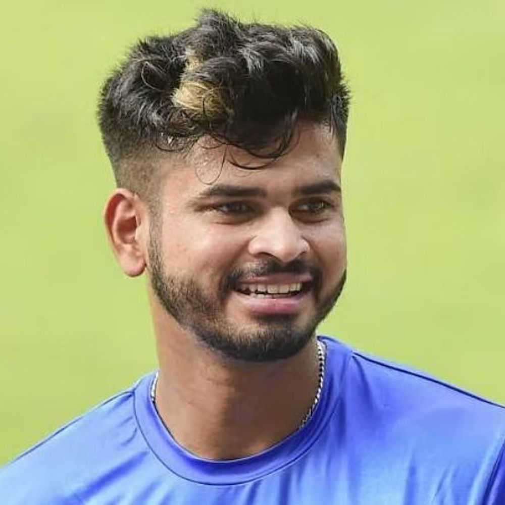 श्रेयस अय्यर ने फिटनेस साबित की:विजय हजारे ट्रॉफी में फिफ्टी लगाई; सिराज ने 3 विकेट झटके, मयंक अग्रवाल का शतक