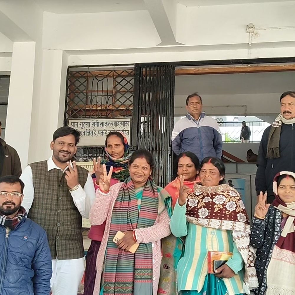 जामताड़ा जिप अध्यक्ष राधा रानी सोरेन अविश्वास प्रस्ताव में पदच्युत:  18 सदस्यों ने अविश्वास प्रस्ताव के पक्ष में किया मतदान किया – Jamtara News