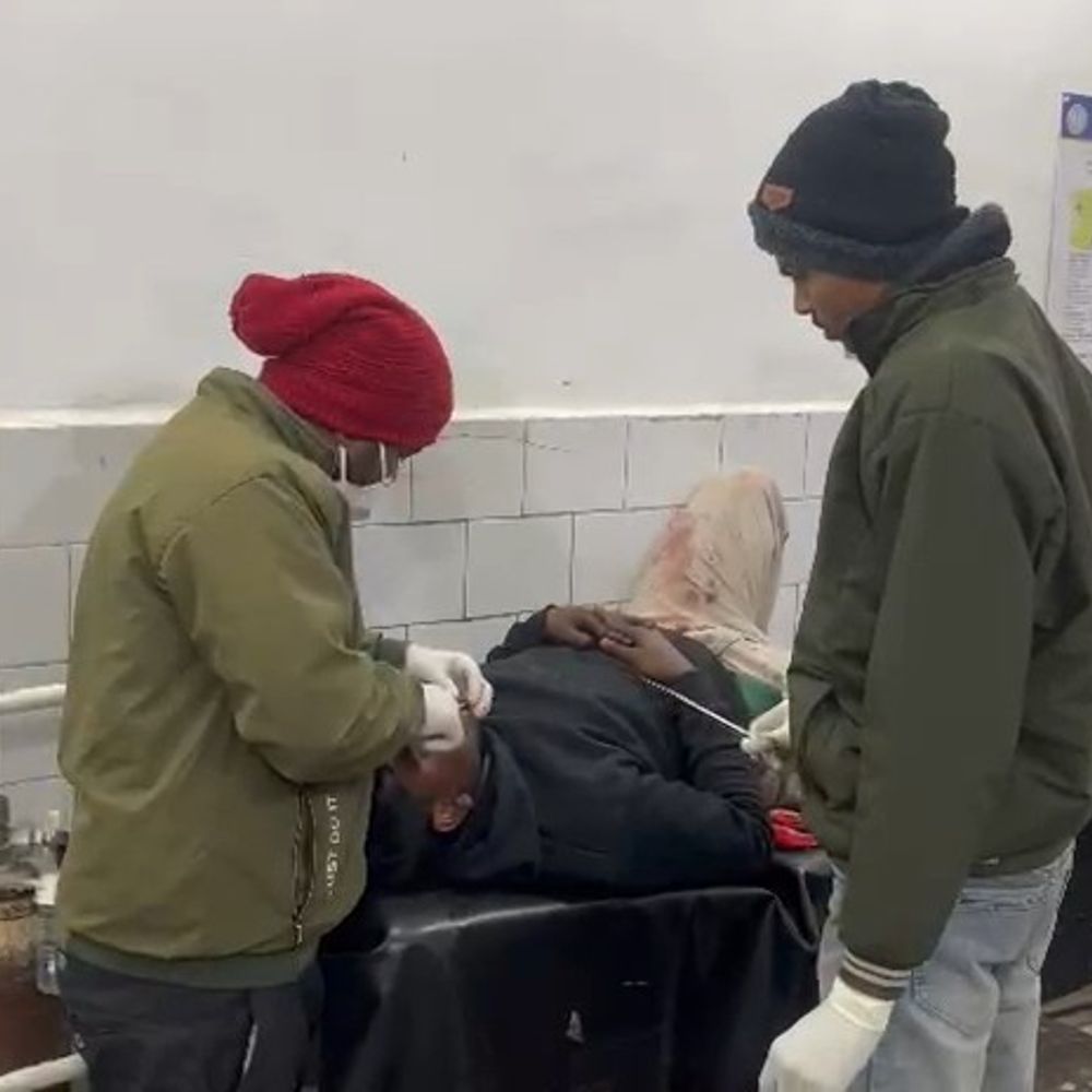 गिरिडीह में दो बाइक की आमने-सामने टक्कर:  तीन लोग गंभीर रूप से घायल, दोनों बाइकें क्षतिग्रस्त – Giridih News