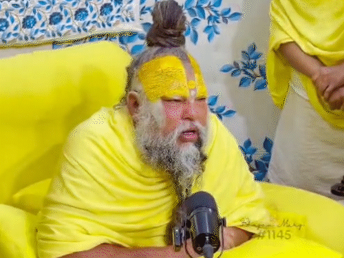 DUSU प्रेसिडेंट से प्रेमांनद महाराज बोले- नशा न करें:अपने दोस्तों को भी नशे से दूर रखें; परिवार का हरियाणा में शराब कारोबार