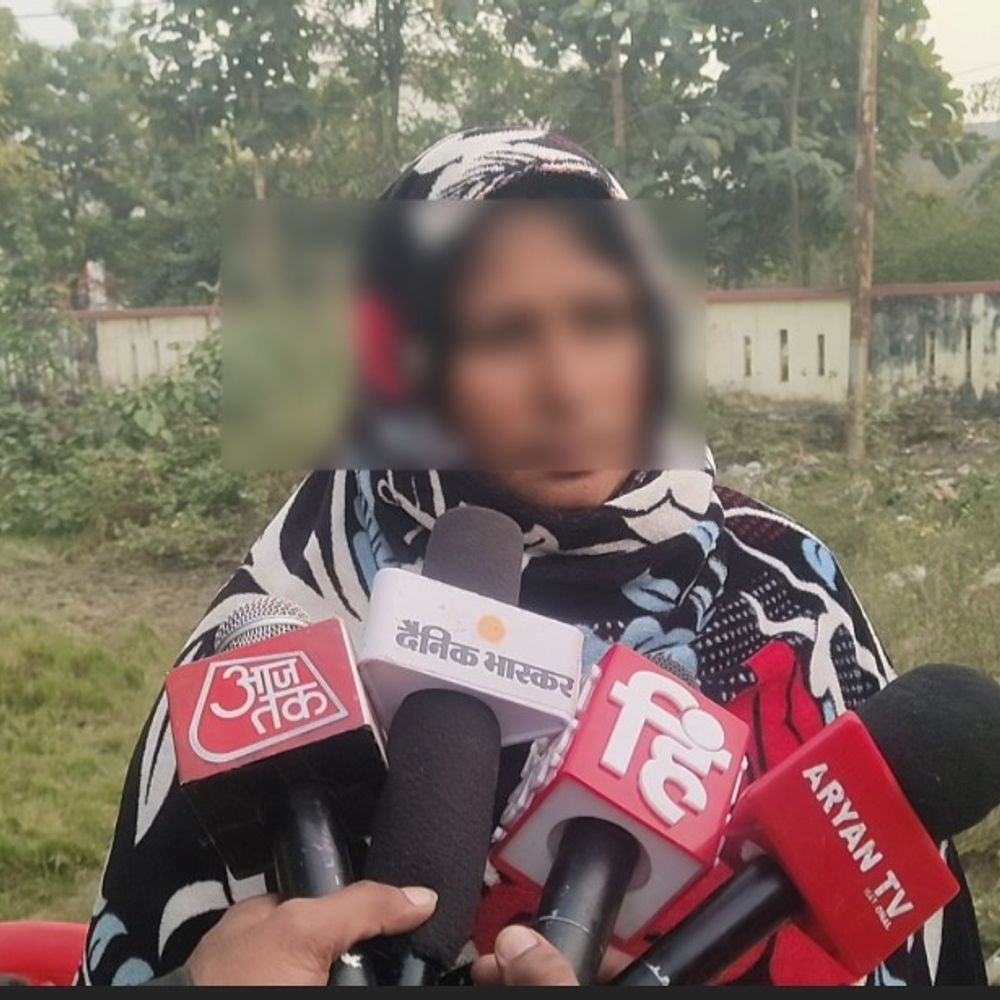 श्रावस्ती में 15 दिन से लापता युवक का सुराग नहीं:परिजनों ने प्रधान के भाई पर लगाया आरोप, पुलिस कर रही तलाश