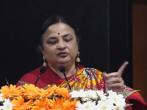 JNU कुलपति बोलीं-हर यूनिवर्सिटी की तरह यहां भी कुछ उन्मादी:ये JNU का कैरेक्टर डिफाइन नहीं करते; 5 जनवरी को मोदी-शाह के खिलाफ नारेबाजी हुई थी