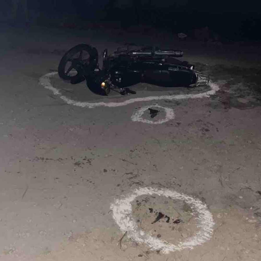 प्रयागराज में पुलिस मुठभेड़ में बदमाश गिरफ्तार:सर्राफा व्यापारी के बेटे पर फायरिंग किया था, हथियार बरामद