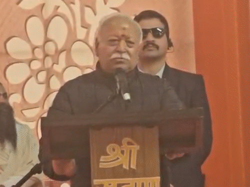 हिंदू समाज वीरता से नहीं फूट से हारा है:मोहन भागवत बोले- हम हिंदूओं को एक होना होगा, जैसे-जैसे हम एक होंगे, उनके टुकड़े होंगे