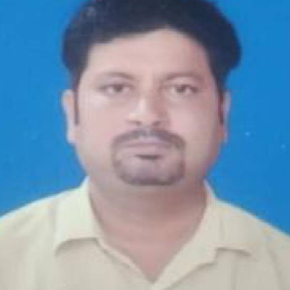 झांसी में GIC के कर्मचारी की मौत:रात को अचानक सीने में दर्द हुआ, अस्पताल पहुंचने से पहले ही दम तोड़ा