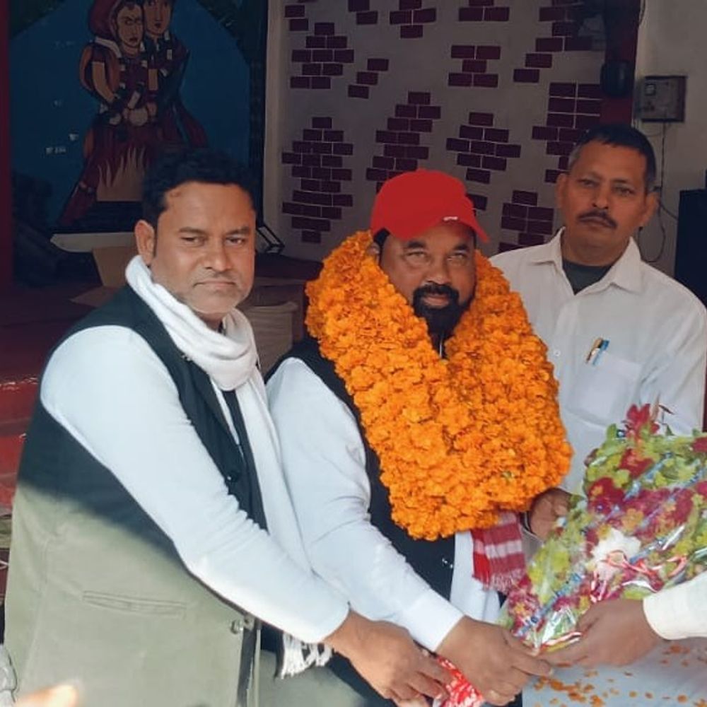 विश्वकर्मा महासभा के जिलाध्यक्ष चयनित:गाजीपुर के लहूरी काशी पैलेस में हुआ सम्मान समारोह