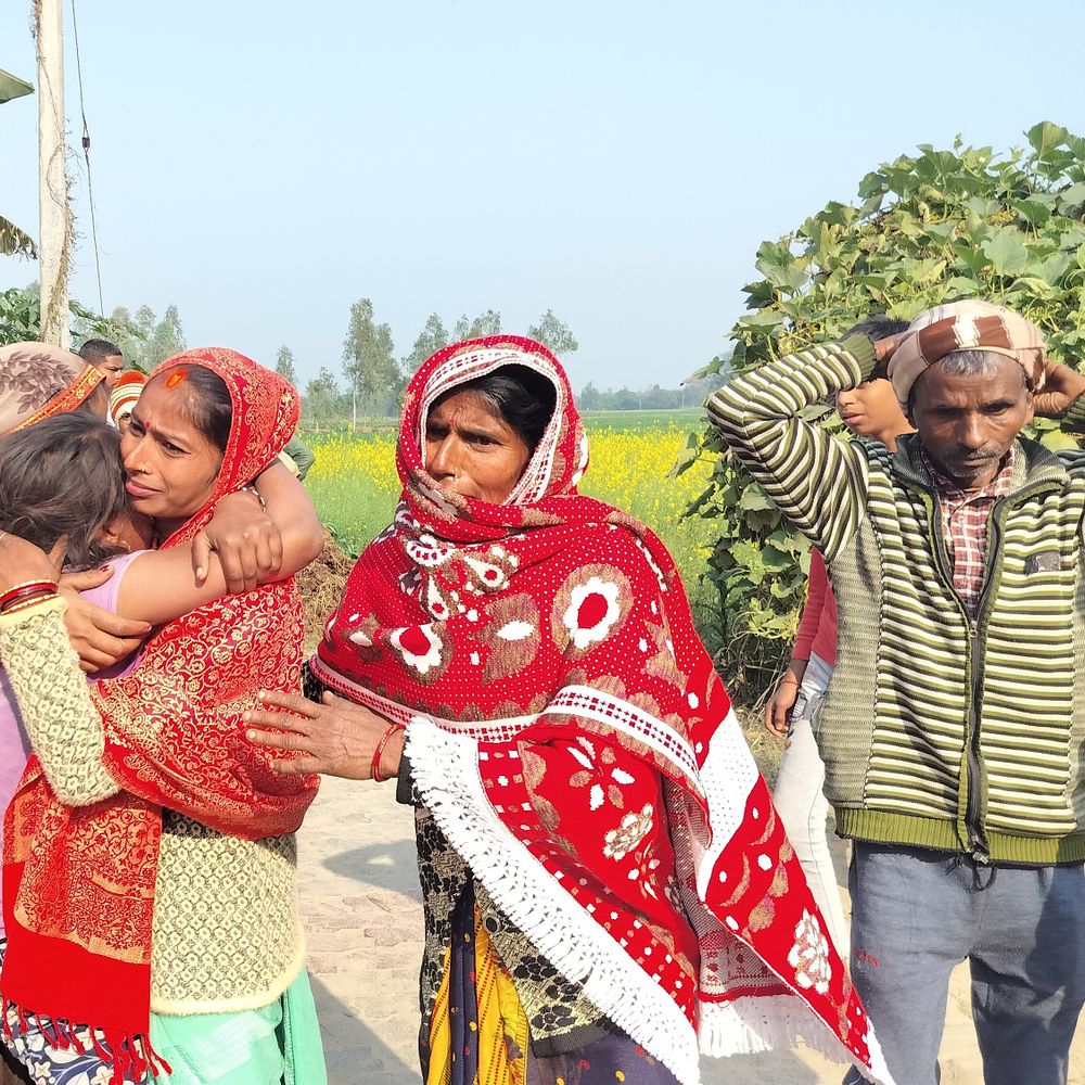 बाराबंकी में पिता-पुत्र की मौत:दो दिन में दोनों ने दम तोड़ा, पुलिस जांच में जुटी