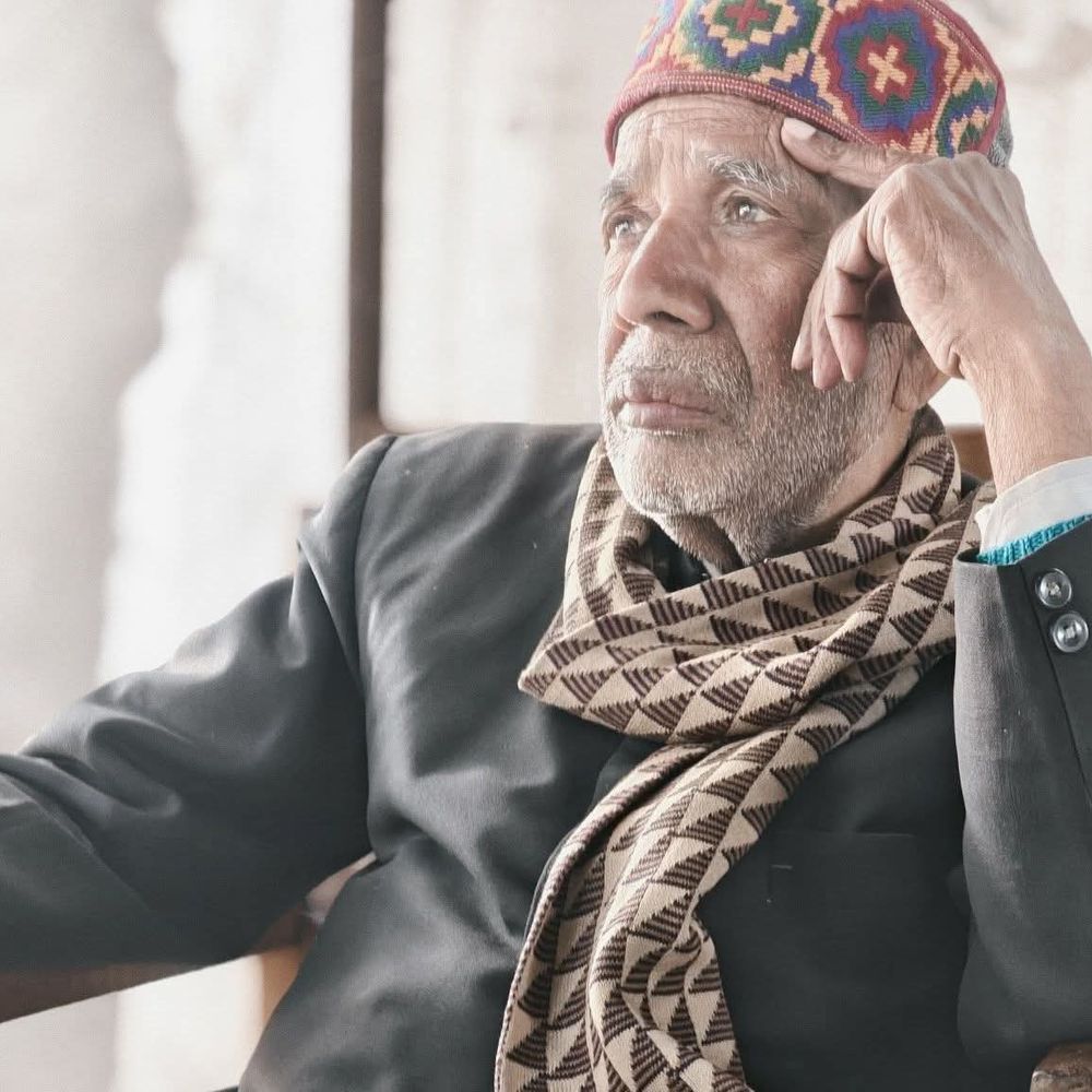 एल्डर्स कमेटी अध्यक्ष वरिष्ठ अधिवक्ता मनोहर लाल का निधन:हरदोई में न्यायिक जगत में शोक, 57 वर्षों से विधि जगत से जुड़े थे