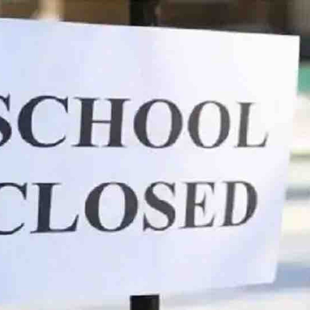 गोरखपुर में 8वीं तक के स्कूल 13 जनवरी तक बंद:प्रशासन ने सभी बोर्ड के स्कूल को आदेश दिया, उलंघन पर कार्रवाई होगी