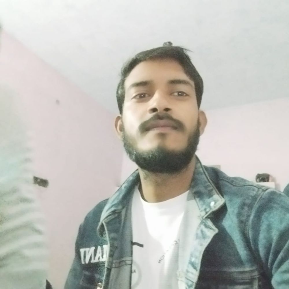 बकेवर में युवक को अज्ञात वाहन ने टक्कर मारी, मौत:बुआ के घर जाते समय हुआ हादसा, परिजनों का रो रो कर बुरा हाल