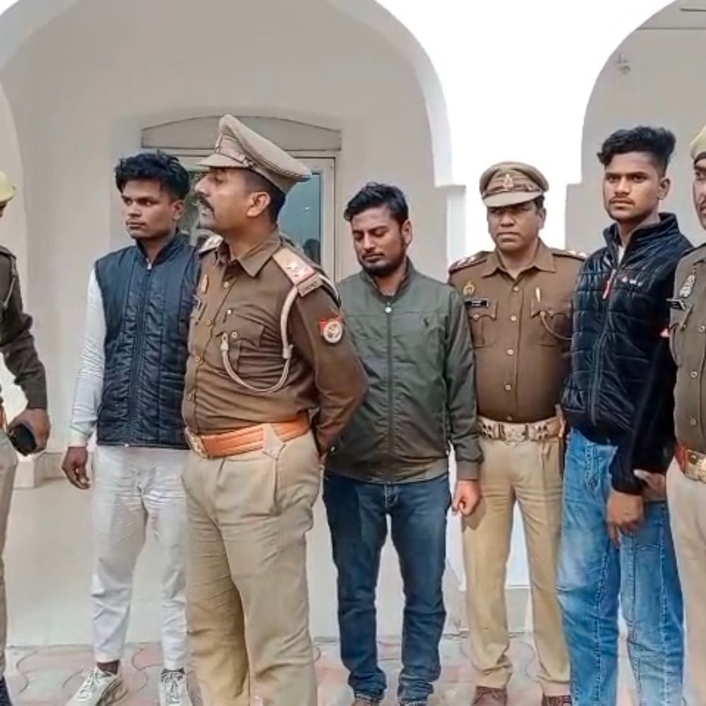 13 वर्षीय किशोर का अपहरण, 10 लाख की फिरौती मांगी:तीन आरोपी गिरफ्तार, बोलेरो वाहन बरामद