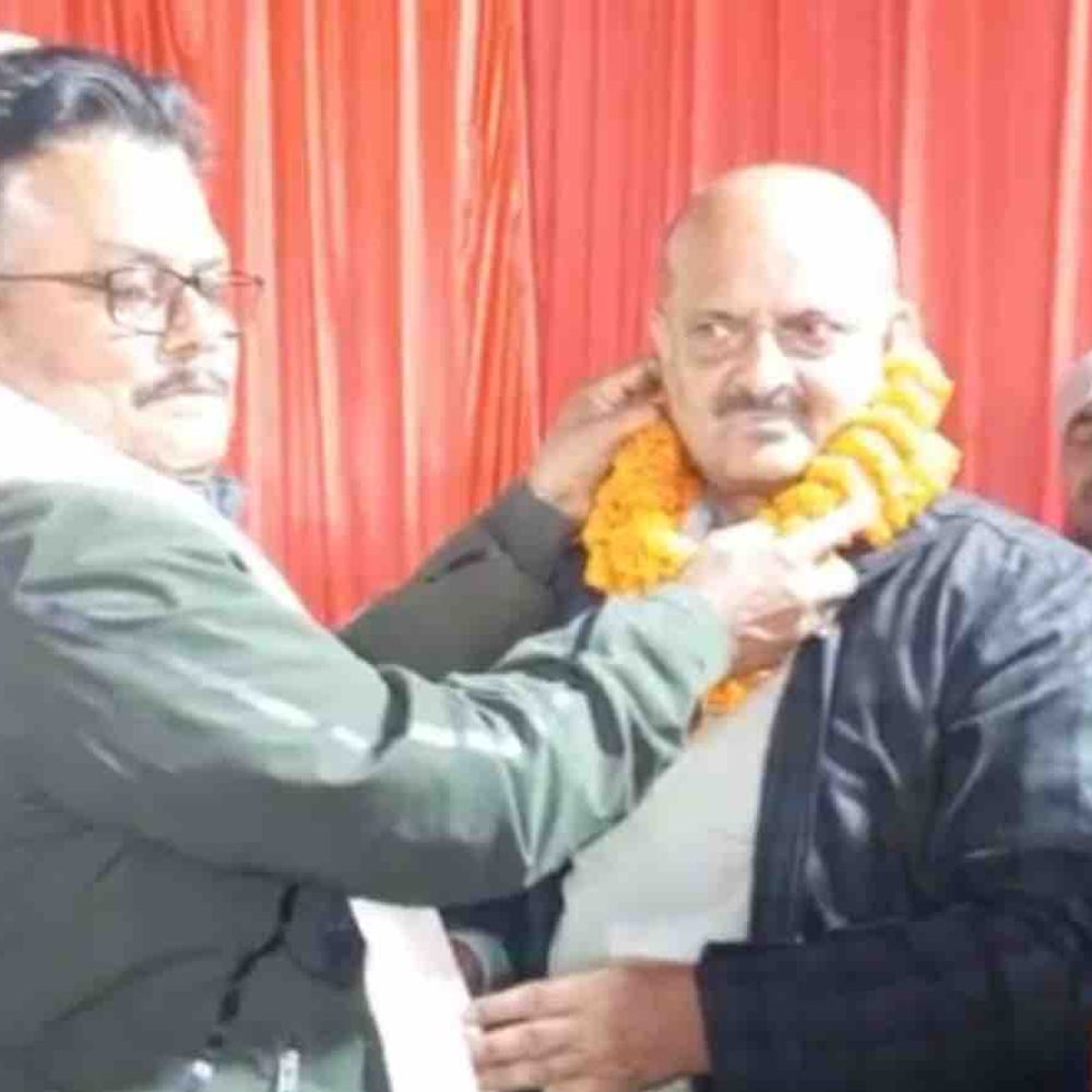 मोतिहारी सहकारी बैंक उप-चुनाव, अखिलेश सिंह सक्रिय:  अखिलेश कुमार सिंह ने पैक्स प्रतिनिधियों संग की अहम बैठक, किसानों के मुद्दों पर रखा विजन – Motihari (East Champaran) News