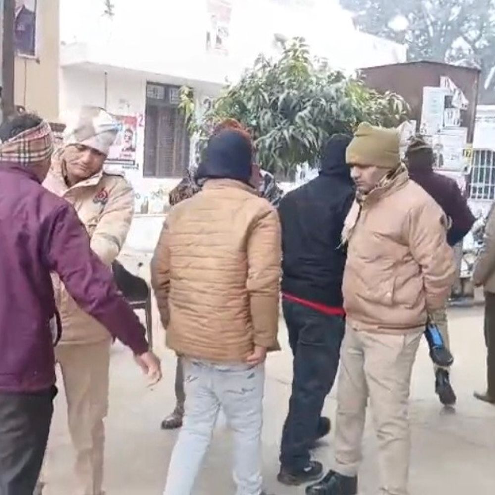 संभल विवादित धार्मिक स्थल, सुप्रीम कोर्ट में आज सुनवाई:इलाहाबाद HC के फैसले को चुनौती, निचली अदालत ने सर्वे सही ठहराया था