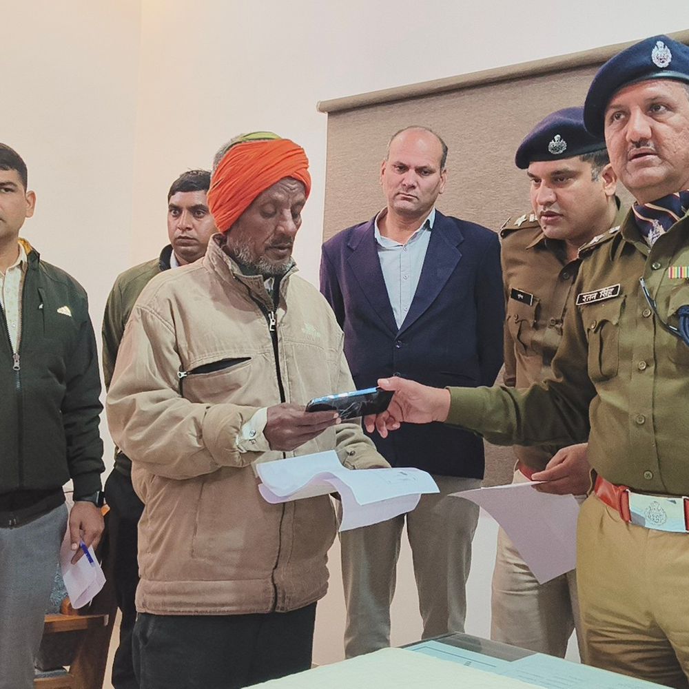 ब्यावर पुलिस ने 50 से अधिक मोबाइल किए बरामद:एक वर्ष के दौरान चोरी और गुम हुए फोन असली मालिकों को लौटाए