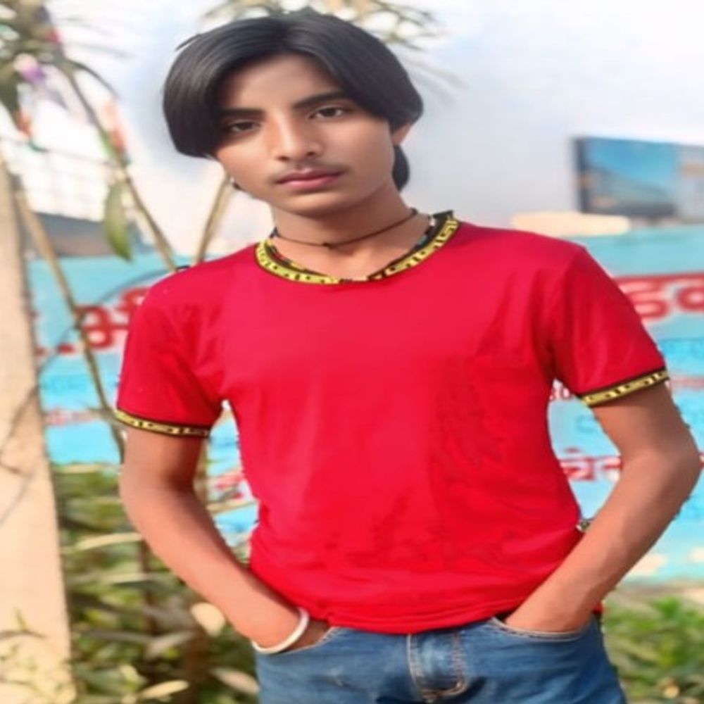 मथुरा में तेज रफ्तार का कहर:सड़क किनारे सोते चार लोगों को रौंदा, एक किशोर की मौत 3 गंभीर रूप से घायल