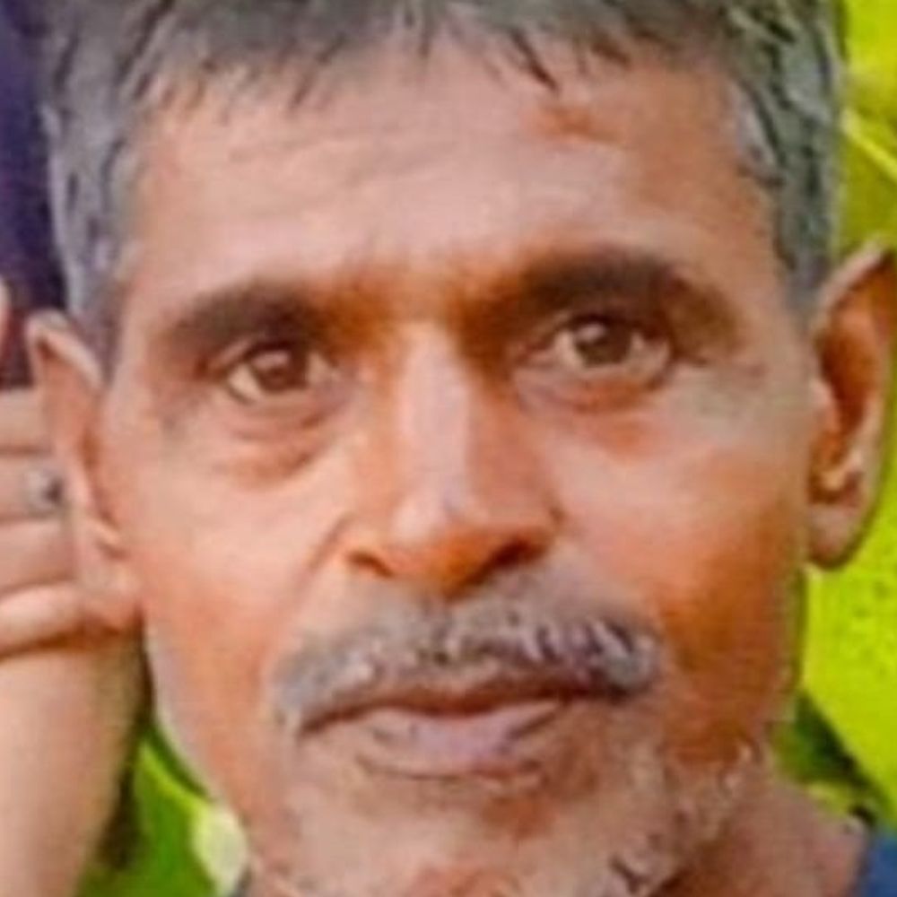 जमीनी विवाद में अधेड़ की कुल्हाड़ी से वार कर हत्या:पत्नी-बेटी गंभीर, परिजनों ने पुलिस पर लगाया लापरवाही का आरोप