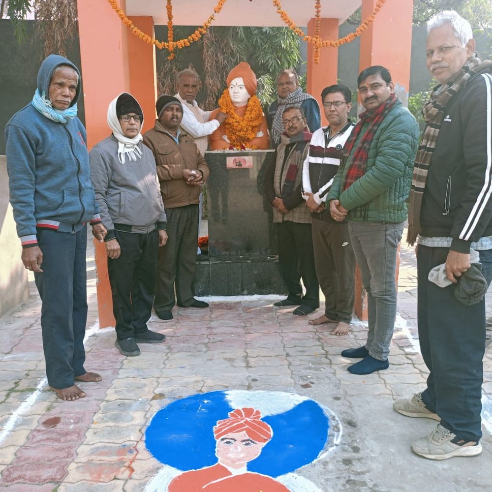 गाजीपुर में विवेकानंद जयंती पर विचार गोष्ठी:अखिल भारतीय कायस्थ महासभा ने किया आयोजन