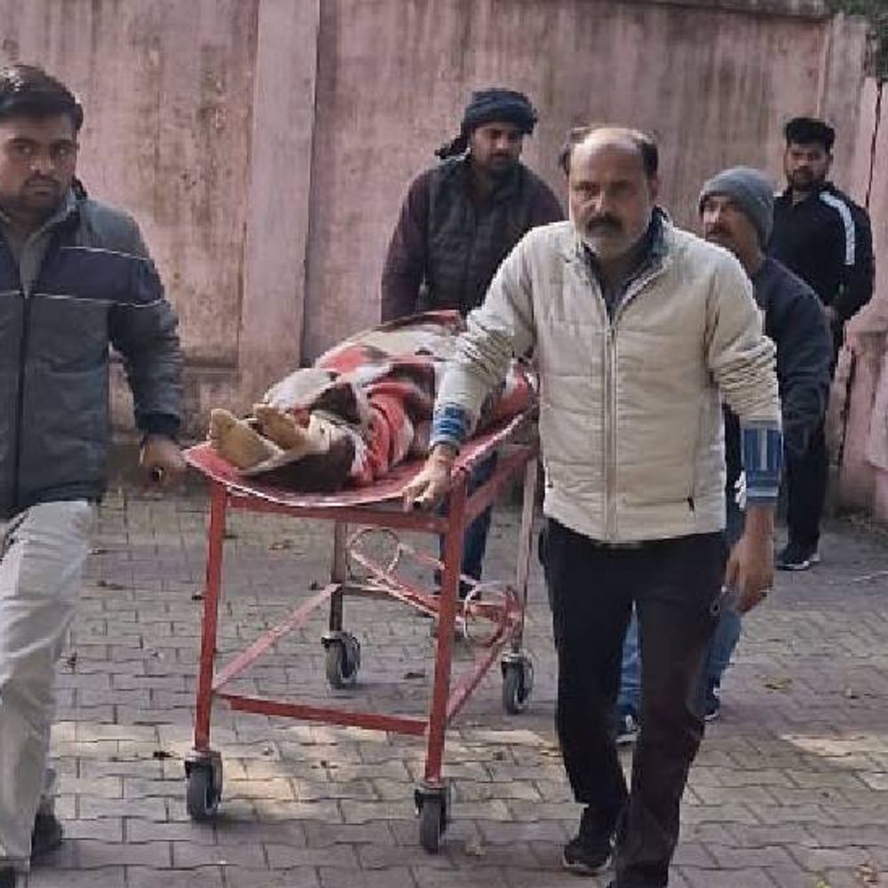 झांसी के युवक की MP में गोली मारकर हत्या:प्रधान पति फॉर्च्यूनर में बैठाकर ले गया था, पार्टी के दौरान हाथ और सीने में गोली मारी