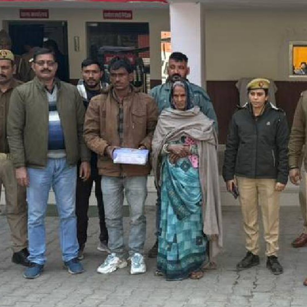 झांसी में महिला ने पेट पर बांधी 1-करोड़ की ड्रग्स:तस्करी कर बनारस ले जा रही थी, गरीब जैसे कपड़े पहने, ताकि पकड़े न जाए