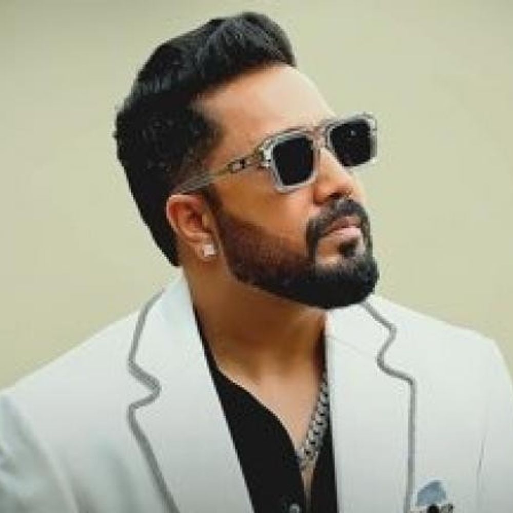 आवारा कुत्तों के लिए मीका सिंह का बड़ा ऐलान:10 एकड़ जमीन दान करेंगे, सुप्रीम कोर्ट से अपील कर कहा- सही स्टाफ उपलब्ध करवाया जाए