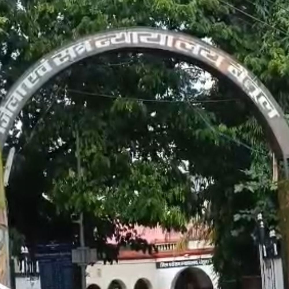 स्टूडेंट से गैंगरेप करने वाले दो को आजीवन कारावास:बैतूल की स्पेशल पॉक्सो कोर्ट का फैसला; मंदिर से लौटते समय जंगल में किया था रेप