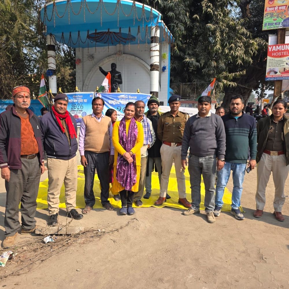 सड़क सुरक्षा माह में हेलमेट-सीट बेल्ट के उपयोग पर जोर:नुक्कड़ नाटक से किया जागरूक,ओवरस्पीडिंग से बचने की अपील