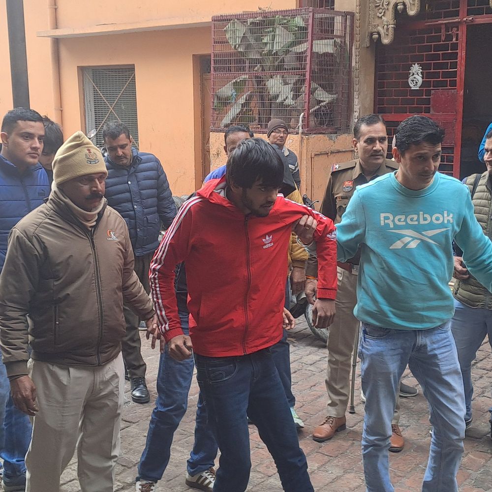 पानीपत में घटनास्थल पर लाए गए रंगदारी के आरोपी:  फायरिंग कर मांगी थी 1 करोड़ की फिरौती, पीड़ित से करवाई बदमाशों की पहचान – Samalkha News