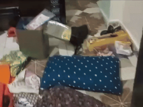 घर से 7.50 तोला सोना-600 ग्राम चांदी चोरी:  35 हजार नगदी भी चुराई, पड़ोसी ने पीड़ित को चोरी की दी सूचना – Ajmer News
