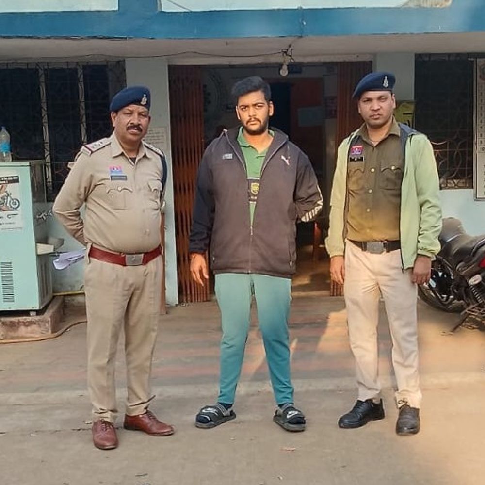 भिलाई के रिसाली में चाकूबाजी, एक आरोपी गिरफ्तार:  हत्या के प्रयास में हमला, दूसरा आरोपी फरार, घायल युवक की हालत गंभीर – durg-bhilai News