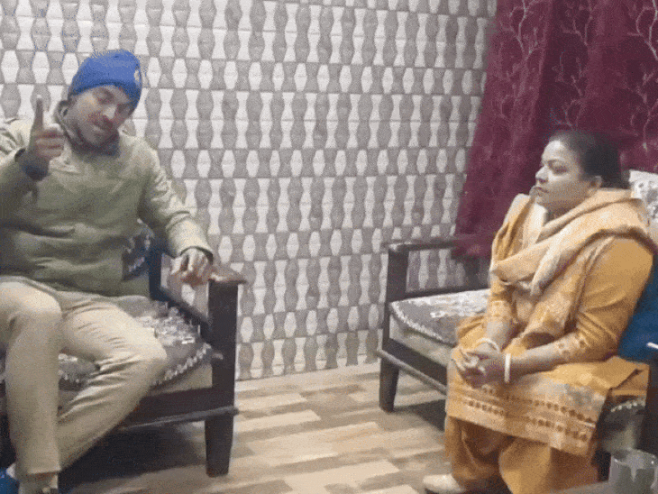 चंडीगढ़ में महिला पार्षदों पर पुलिस का पहरा:  पूनम बोलीं- धमकाया जा रहा, पति पर आपराधिक कार्रवाई का डर, BJP से AAP में वापसी नहीं – Chandigarh News