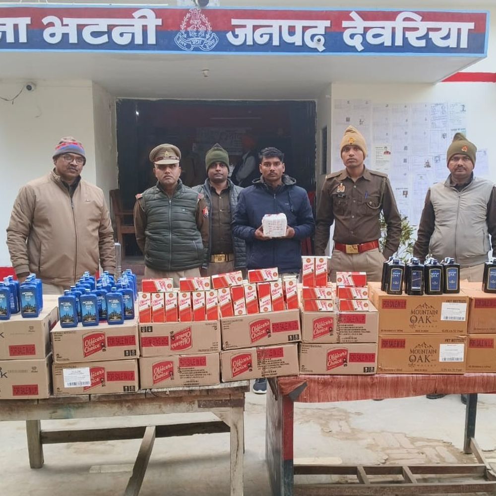भटनी पुलिस ने 26 पेटी अवैध शराब जब्त की:  एक तस्कर गिरफ्तार, बिहार ले जाई जा रही थी 224 लीटर शराब – Deoria News