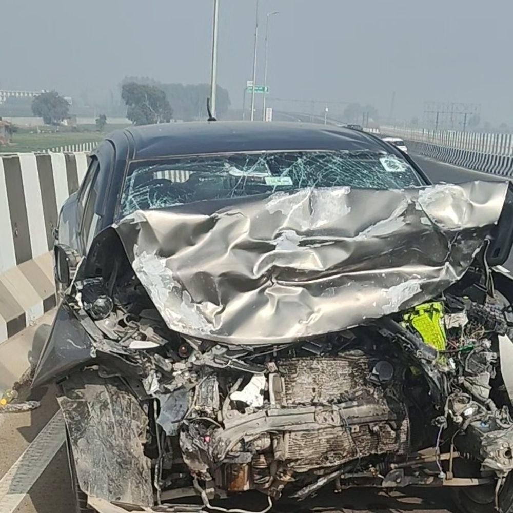 बागपत के मावीकला में दो कारों की टक्कर:  7 लोग घायल, नजदीकी अस्पताल पहुंचाया गया – Baghpat News