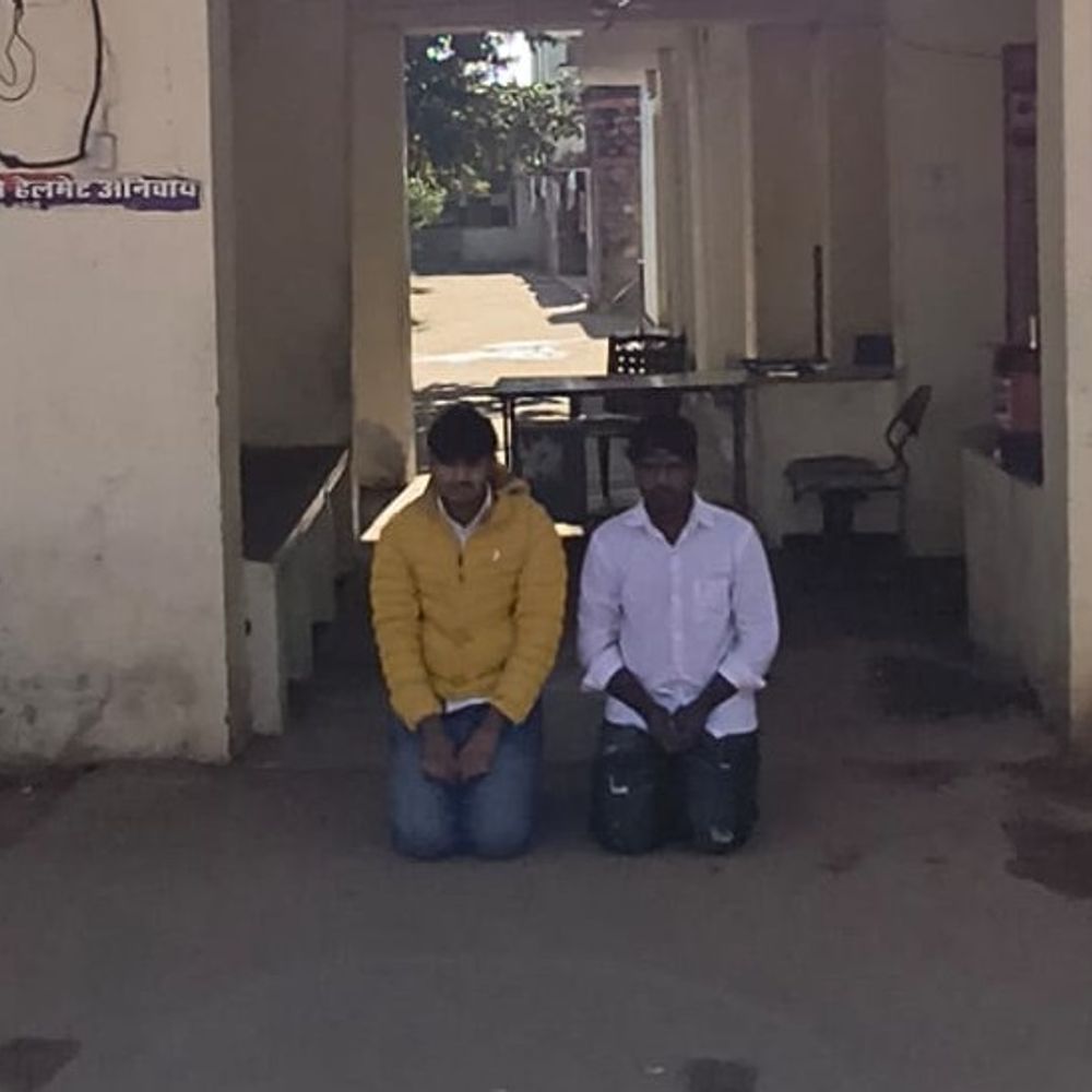 कुडगांव पुलिस ने अपहरण के दो आरोपियों को पकड़ा:जयपुर DST टीम बनकर फिरौती मांगी, बोलेरो वाहन बरामद