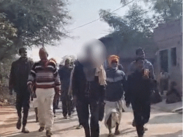 श्मशान की राख से स्नान, अस्थियां उठाकर घर लाया:  दतिया में चिता बिखेरी, खोपड़ी को दरवाजे पर टांगा, चप्पल की माला पहनाई, परिवार का बहिष्कार किया – datia News