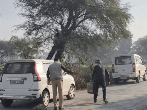 नारनौल में पुलिस–बदमाश मुठभेड़, फायरिंग का आरोपी घायल, दो पकड़े:  कई मामले हैं दर्ज, सीआईए इंचार्ज के भी लगी बुलेट प्रूफ जैकेट पर गोली – Narnaul News