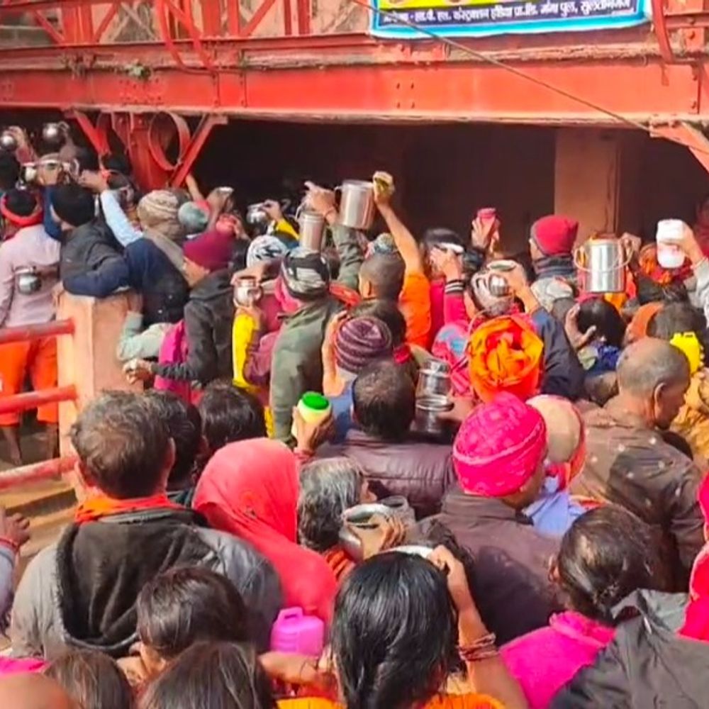 मौनी अमावस्या पर अजगैबीनाथ धाम में उमड़ा आस्था का सैलाब:  पूजा-अर्चना के बाद हजारों श्रद्धालु बाबा धाम रवाना; घाट पर SDRF और पुलिस की तैनाती – Bhagalpur News