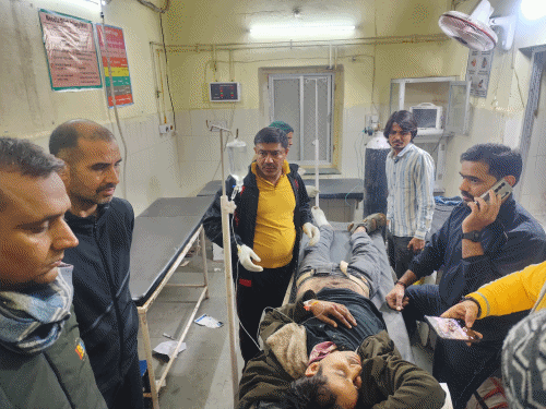 डेगाना में स्कॉर्पियो ने बाइक को मारी टक्कर:  हादसे में महिला की मौत, पति और दो बच्चे गंभीर घायल – Degana News