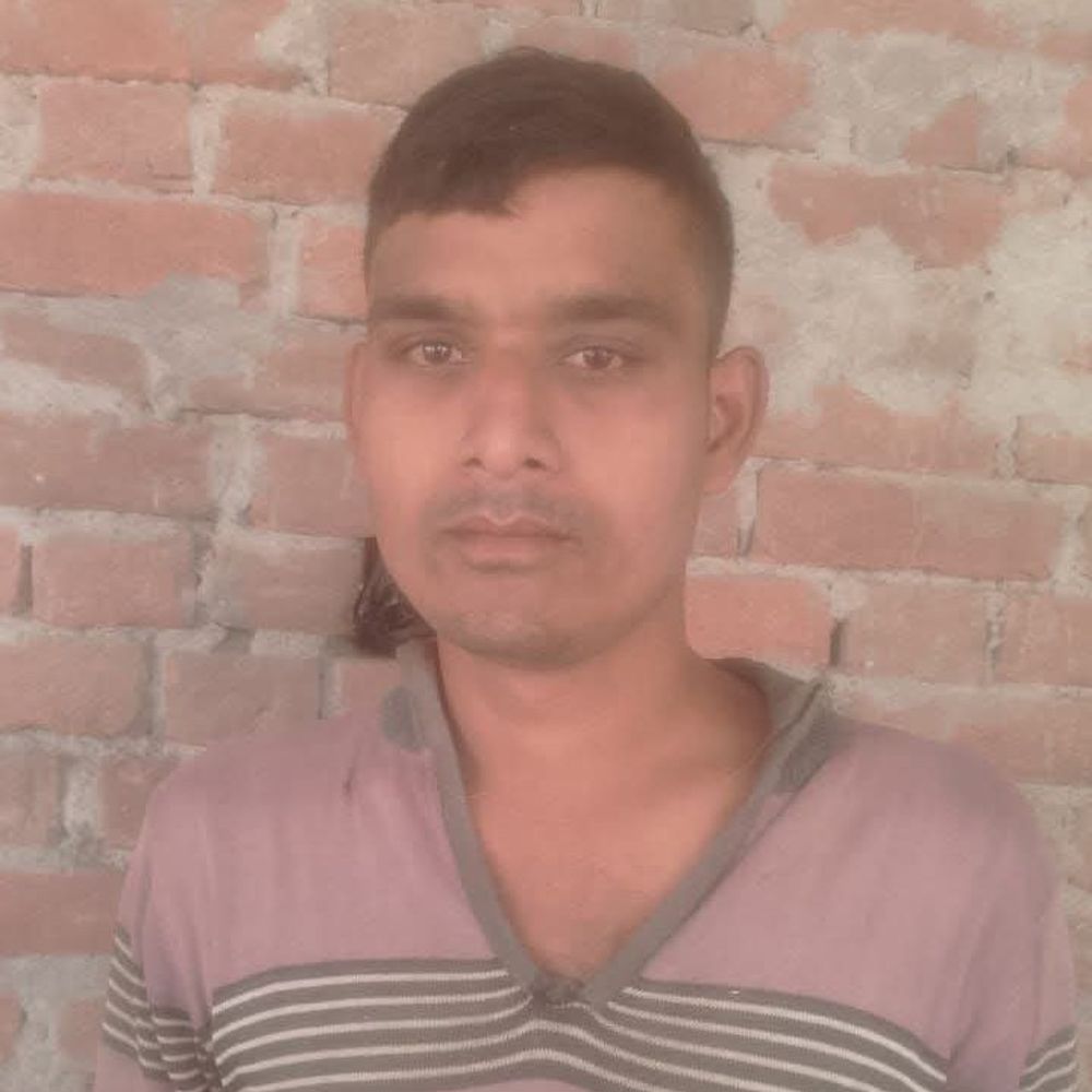 सिद्धार्थनगर में लापता युवक का शव पोखरे में मिला:10 जनवरी से गायब था, पुलिस ने शव पोस्टमार्टम को भेजा