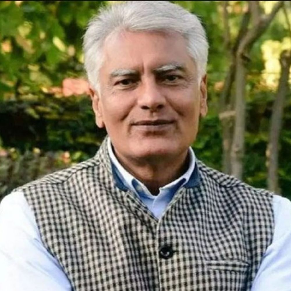 BJP प्रधान सुनील जाखड़ की अचानक तबीयत बिगड़ी:  छाती में दर्द के बाद अस्पताल लाए गए, सभी टेस्ट सही निकले; गवर्नर से मुलाकात टली – Mohali News