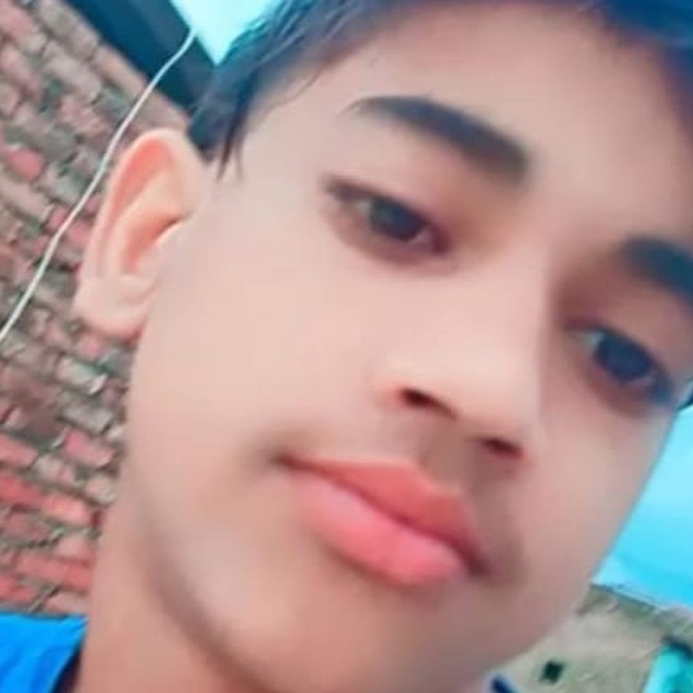 अज्ञात वाहन की चपेट में आकर किशोर की मौत:  हाथरस में हुआ हादसा, गांव के बच्चों के साथ खेल रहा था – Hathras News