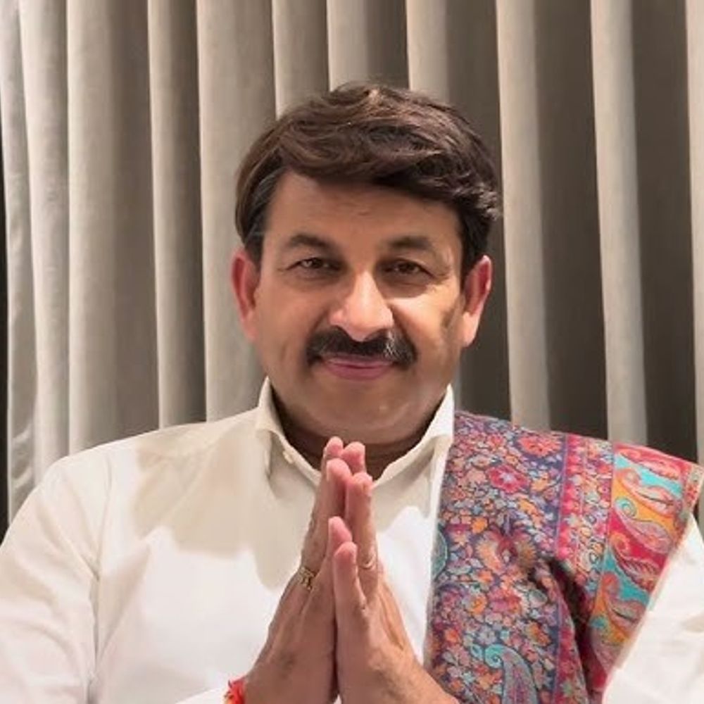 मनोज तिवारी के घर में चोरी करने वाला आरोपी गिरफ्तार:पुराने नौकर ने डुप्लीकेट चाबियां इस्तेमाल कर चुराए 5.40 लाख रुपए, CCTV से हुआ खुलासा