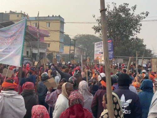 आडानी कोल परियोजना जनसुनवाई में ग्रामीणों का उग्र विरोध:  हजारीबाग के बड़कागांव में लोगों ने किया हंगामा, तोड़फोड़; पुलिस बल तैनात – Hazaribagh News