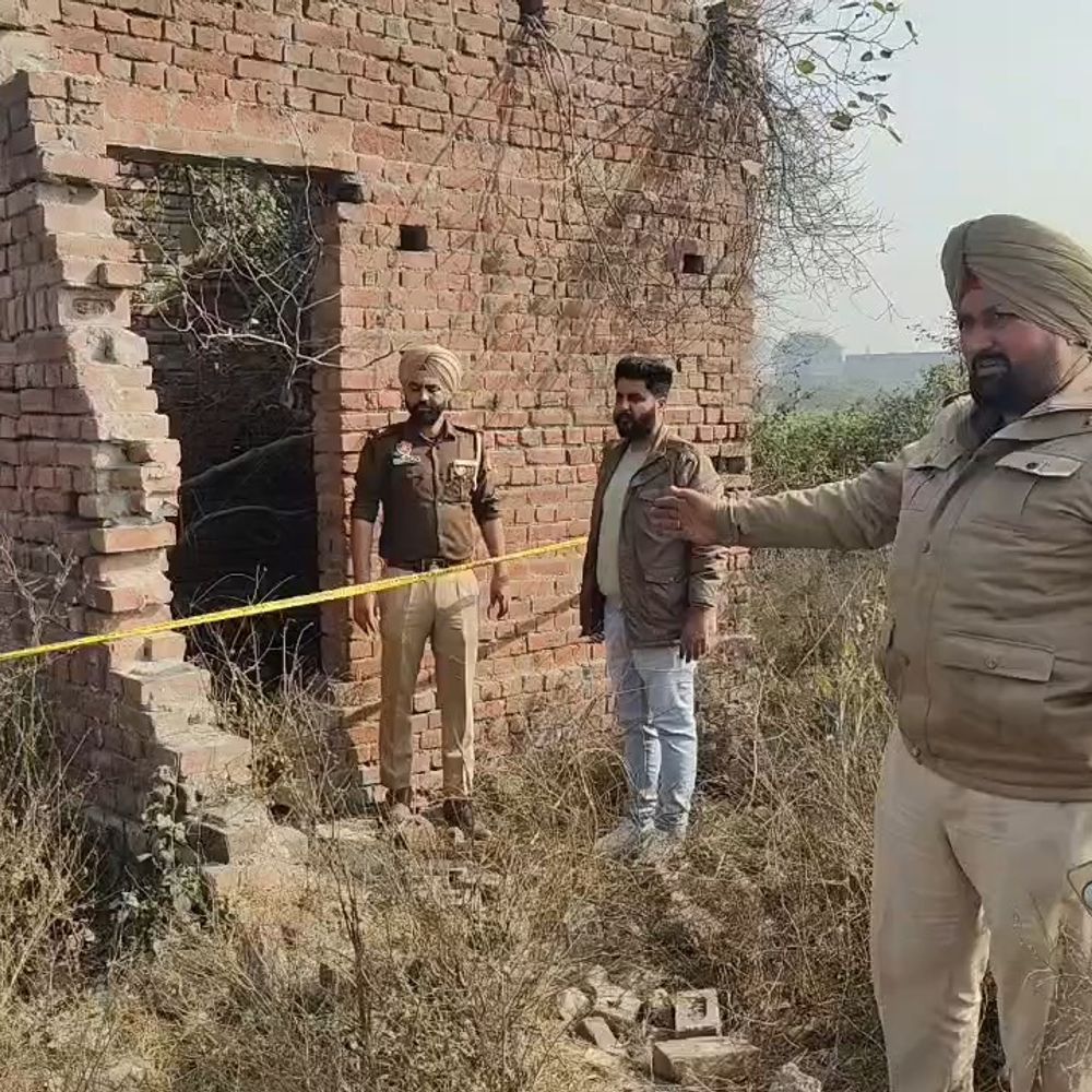 मंडी गोबिंदगढ़ में पुलिस-लुटेरे के बीच मुठभेड़:  पैर में गोली लगने से आरोपी घायल, हथियार बरामद करने लाई थी टीम – Khanna News